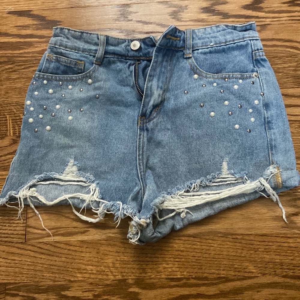 Beaded and frayed high waist denim shorts